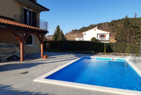 Holiday House Zdenka with Pool Istria Countryside